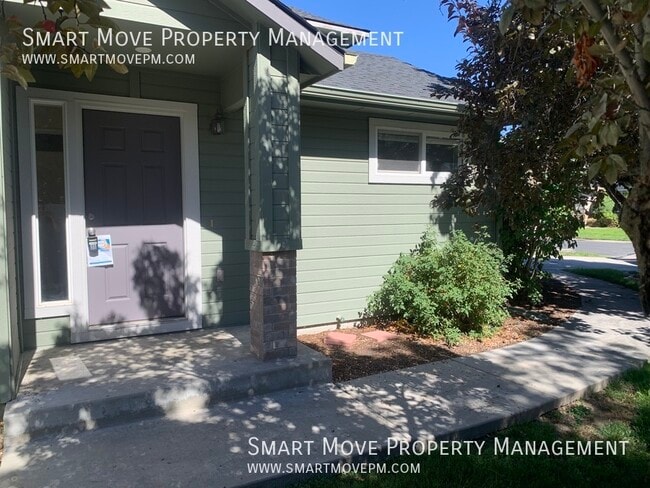 Building Photo - 9978 W Sleepy Hollow Ln Rental
