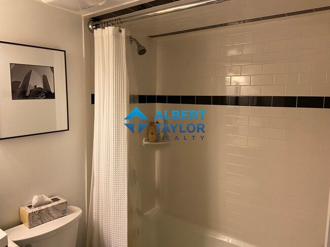 Photo - 117 Beacon St