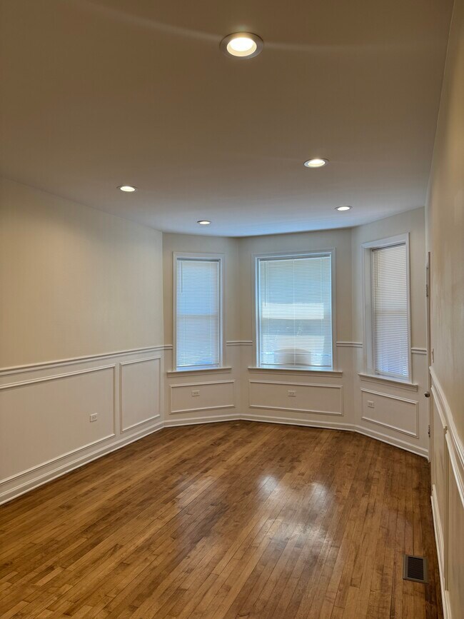 Photo - 5432 W 23rd St Unit First Floor Apartment / 1F