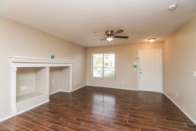 1149 E Denim Trail