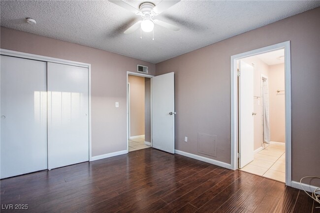 Building Photo - 4153 Crater St