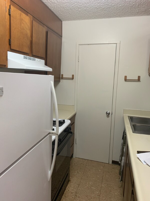 Photo - 2873 S King St Unidad 405