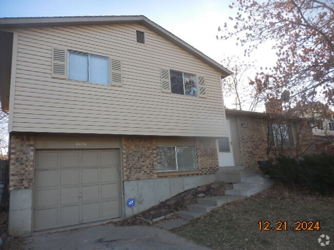 Building Photo - 3 Bedroom 2 bath, single family house in W...