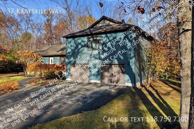 Photo - 37 Kaatskill Way