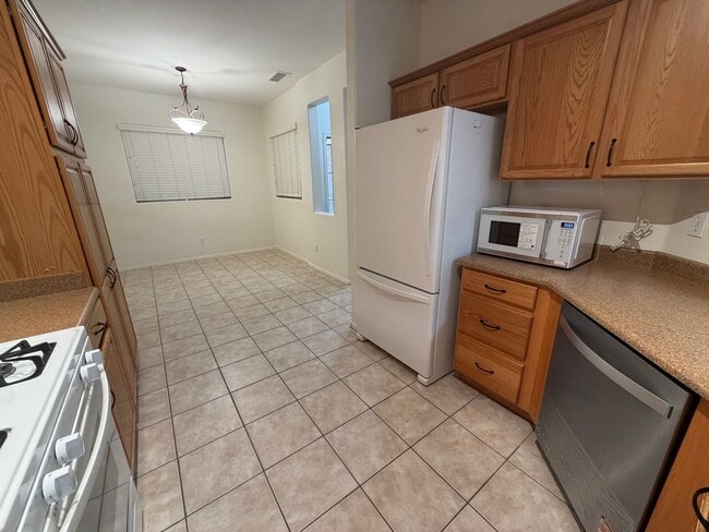 Photo - 17403 N 167th Dr