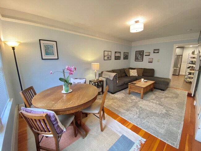 Photo - 1336 42nd Ave Unidad 1336