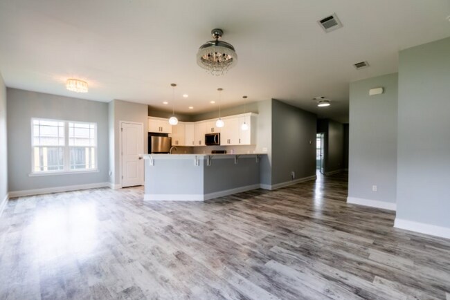 Photo - 5652 Grandson's Way