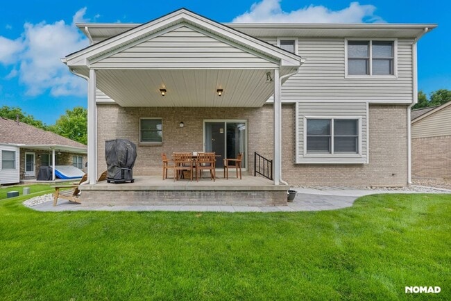 Building Photo - Spacious 4BR House in Aurora