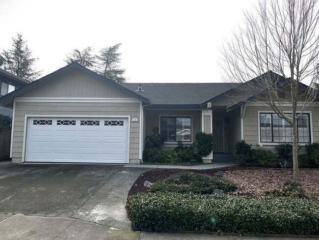 Building Photo - Lovely 3 bedrooms, 2 bathrooms located in ...