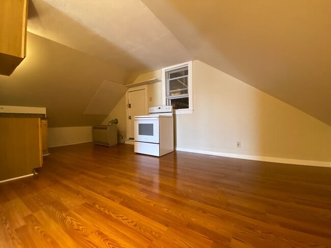 15 Blodget St Unit 3