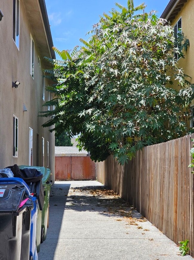 Photo - 23(1456,1458) Unit 23(1458)