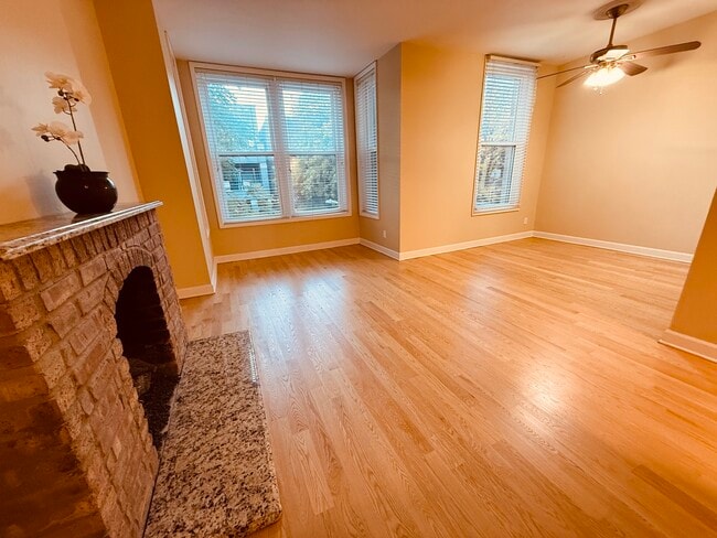 Photo - 2133 N Sheffield Ave Unit 2A