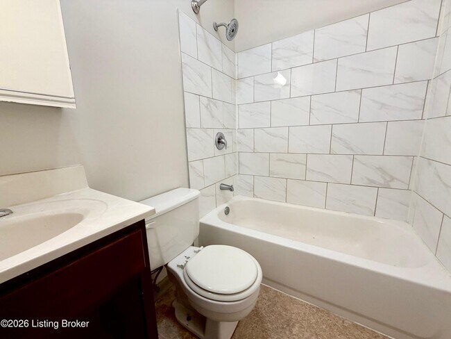 Photo - 1210 E Broadway Unit 1