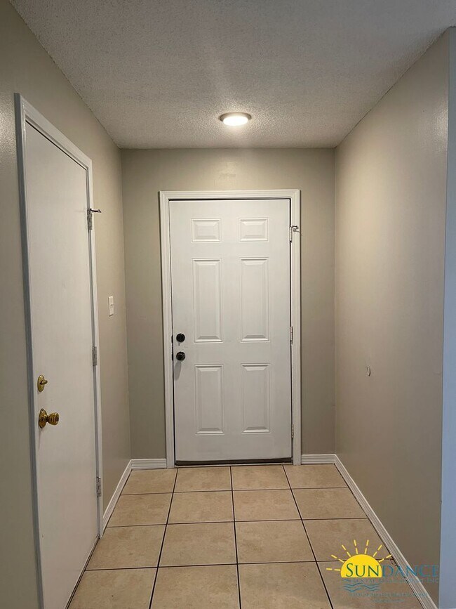 Photo - Lovely 3 Bedroom Home in Fort Walton