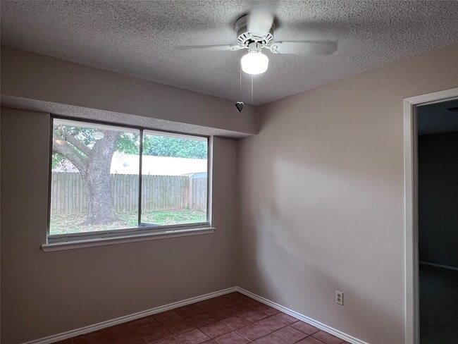 Photo - 22422 Elsinore Dr