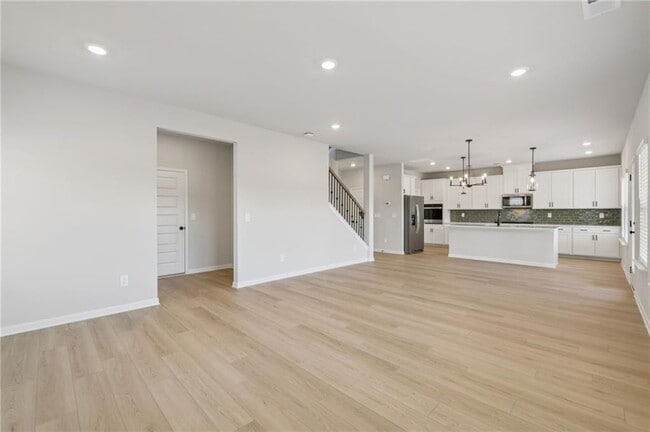 Photo - 2968 Sweet Red Cir