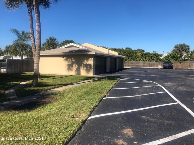 Photo - 110 Desoto Pkwy Unit 11