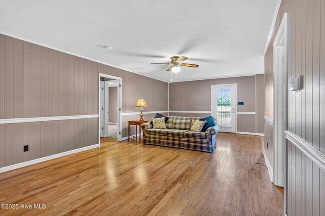 Photo - 259 Shoreline Dr
