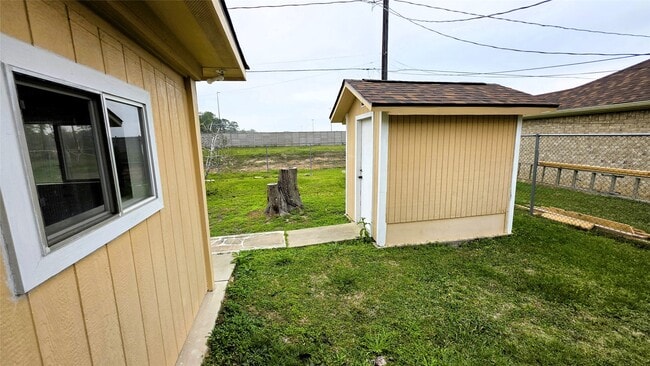 Photo - 19122 Sears Dr