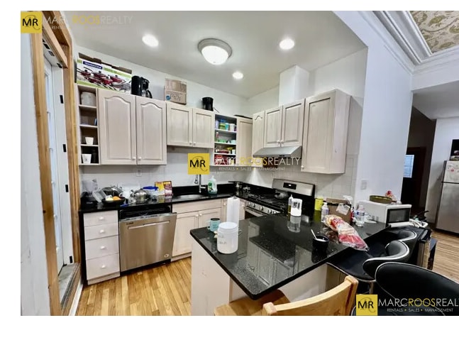 Building Photo - 23 Highland Park Ave Unit 2