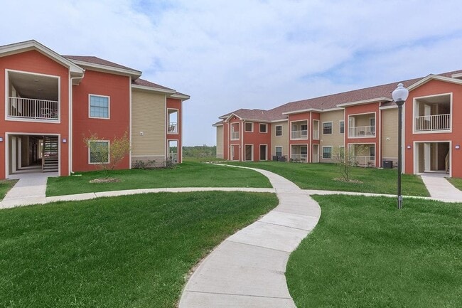 Photo - 315 Butterfly Garden Dr