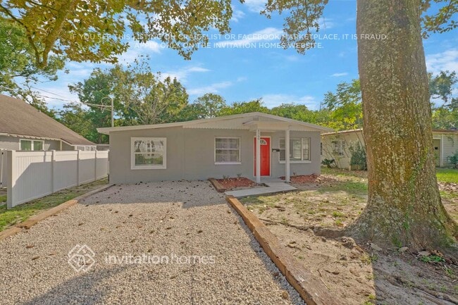 Photo - 4560 Merrimac Ave House