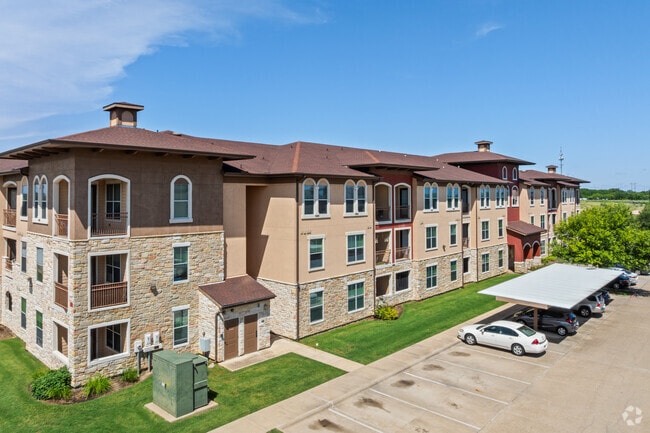 Photo - Highland Villas