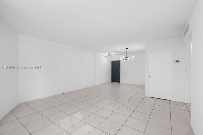 Photo - 3301 NE 5th Ave Unit 307