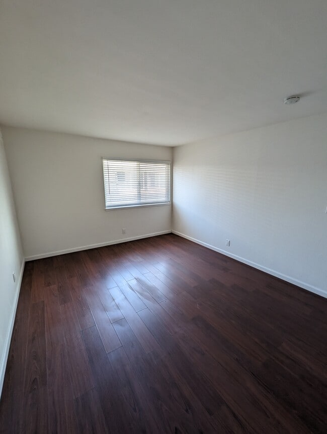 1536 Lincoln Blvd Unidad Fourplex