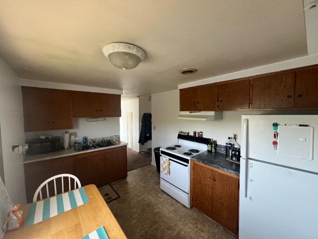 Photo - 605 Menomonie St Unit Top