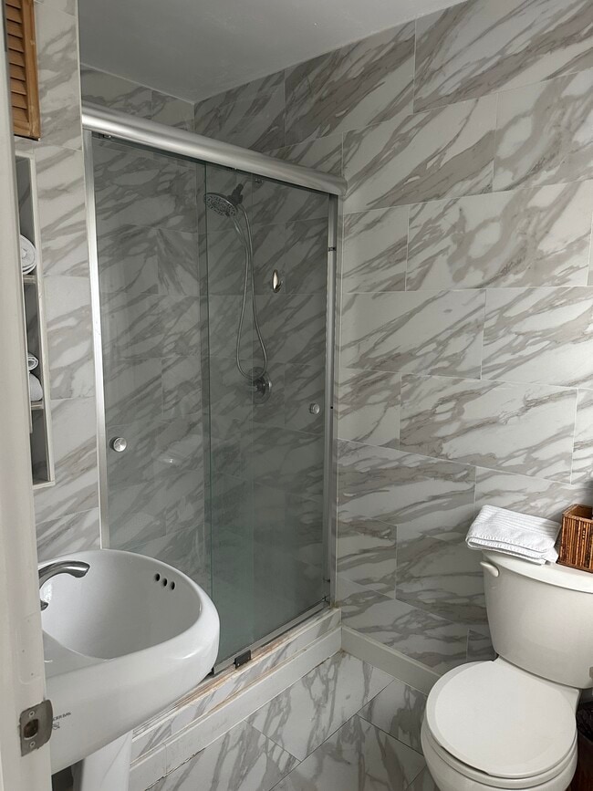 Photo - 506 SW 18th Ct Unit Hilda