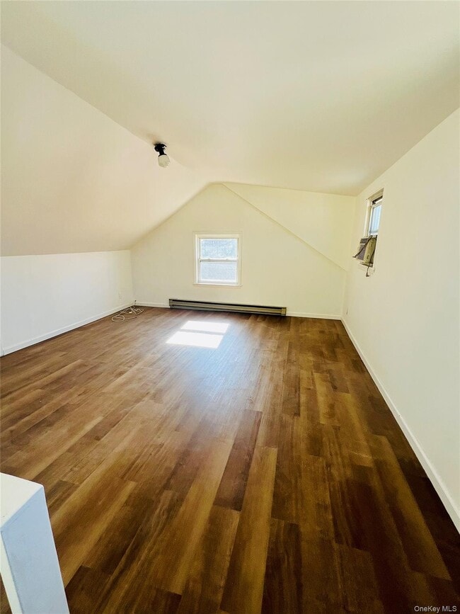 Photo - 111 N 3rd St