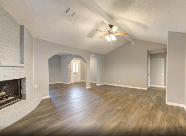 Photo - 10727 Sagewillow Ln