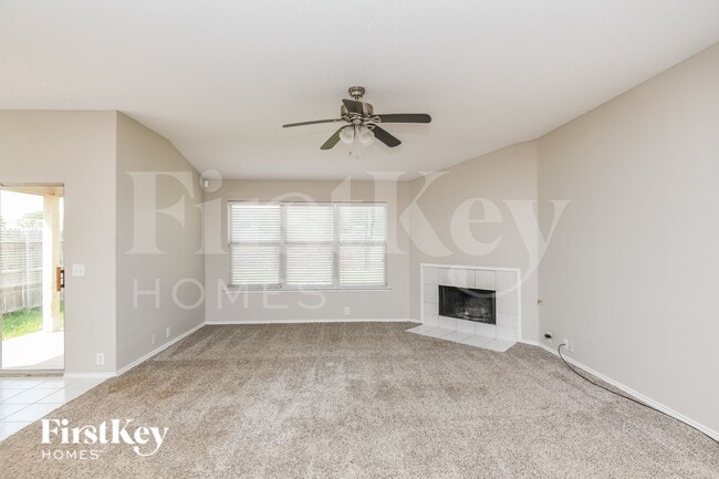 Photo - 820 Big Sky Ln