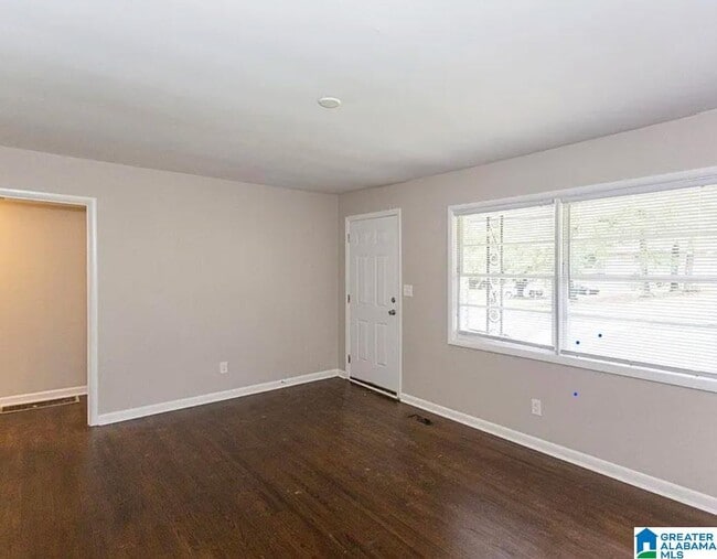 Photo - 1601 4th St NW