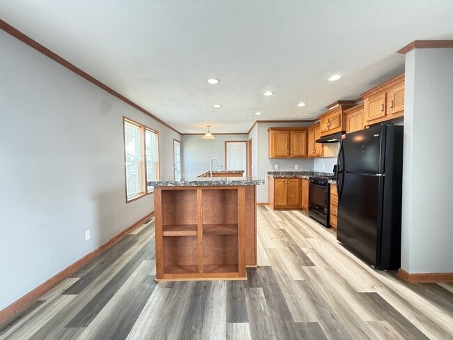 Photo - 2018 Mockingbird Pl NW