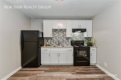 Photo - 242 Hoskins Mill Ln Unit A