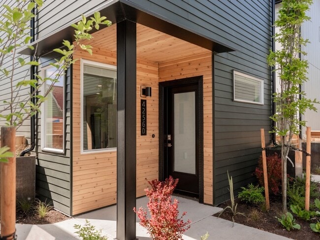 Building Photo - Willow Cottages