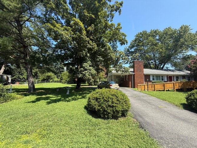 Photo - 3030 Dulwich Dr