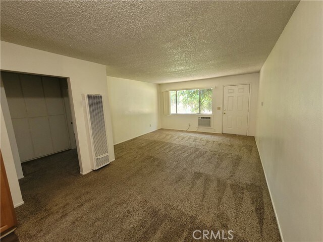 Photo - 811 W State St