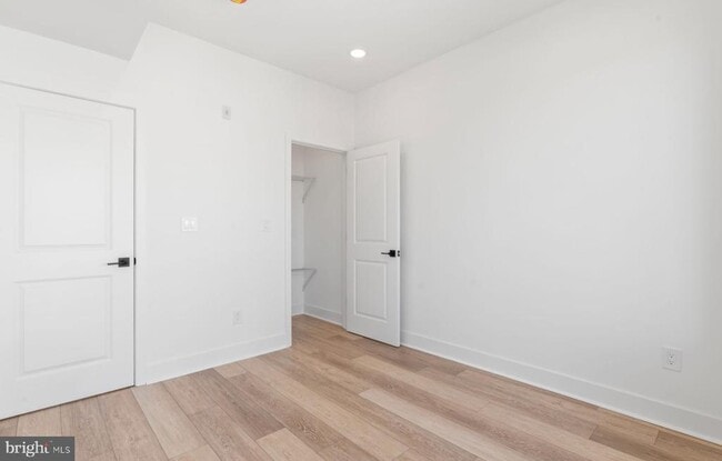 Building Photo - 2631 Cecil B. Moore Ave Unit 3