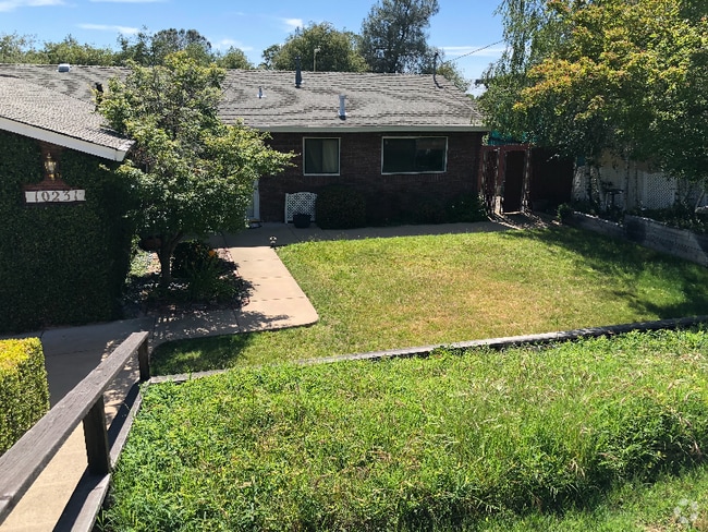 Building Photo - 10231 Buena Vista Dr Rental