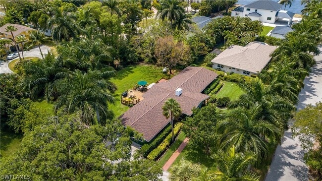 Photo - 1250 Braman Ave