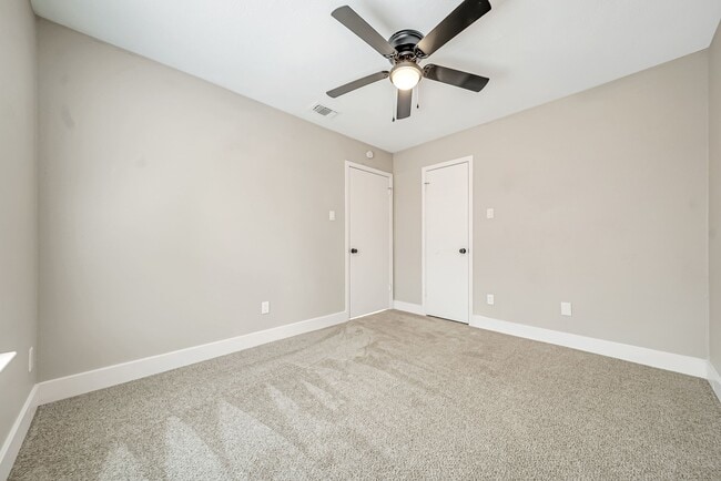 Photo - 7722 Covington Dr