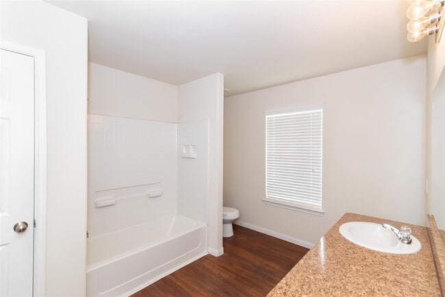 Building Photo - 13018 Ristina Cir