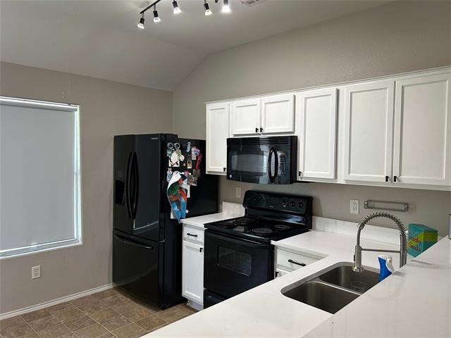 Photo - 1949 Sampsell Dr