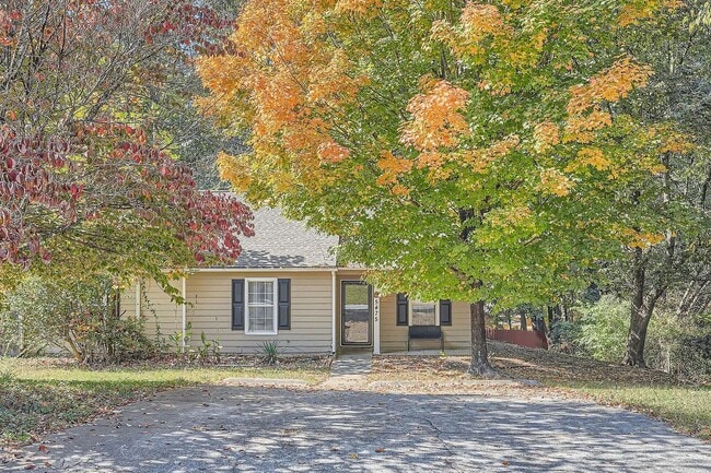 Photo - Modern 2 BD 2 BA Home in a Desirable South Atlanta Community