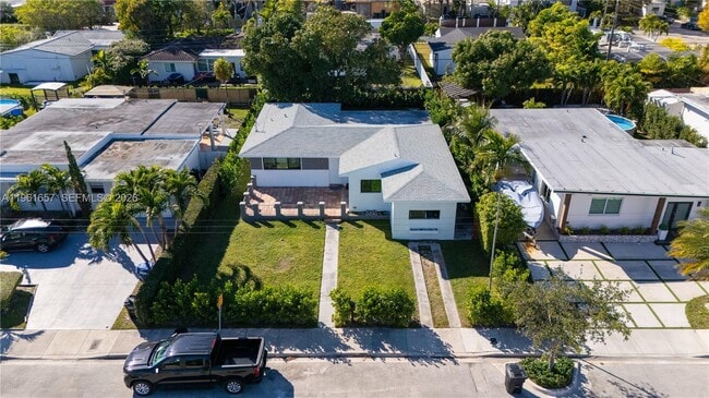 Photo - 7548 Adventure Ave