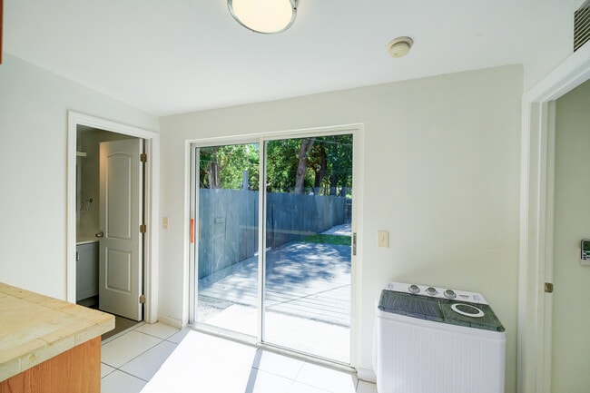 Living - 1556 NE 135th St Unit 2