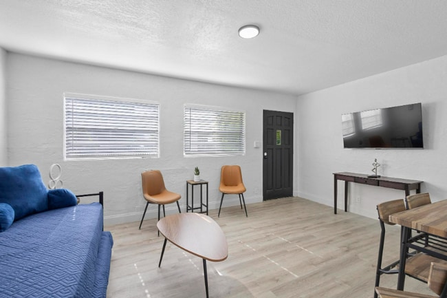 Photo - 2600 S Crystal Lake Dr